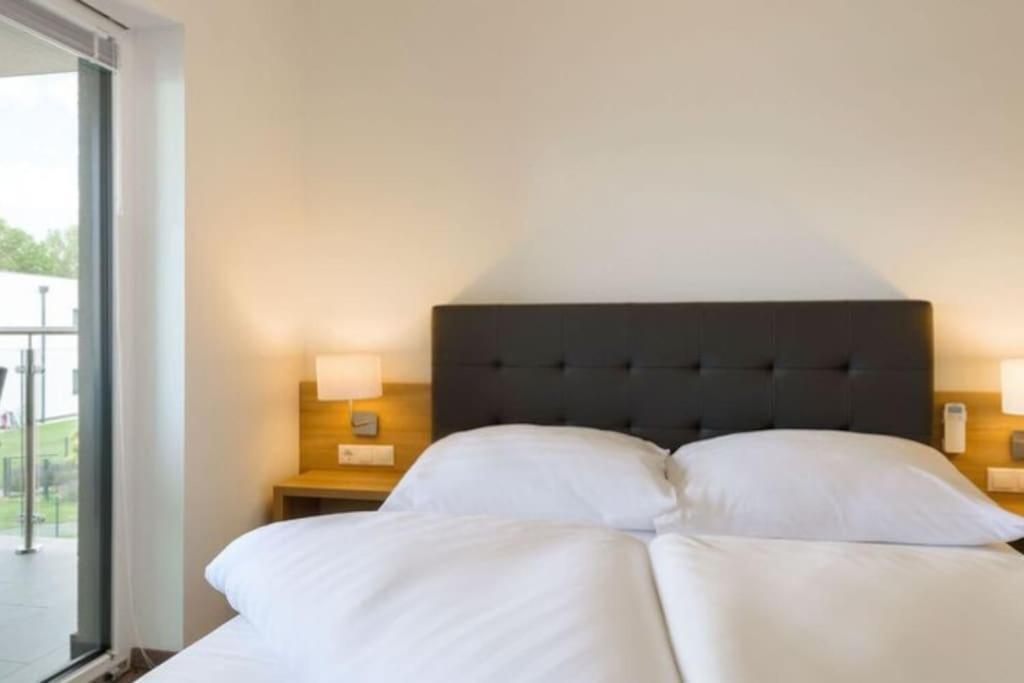 Luxus Appartement Am Golfplatz Und Therme Lutzmannsburg Zsira Dış mekan fotoğraf