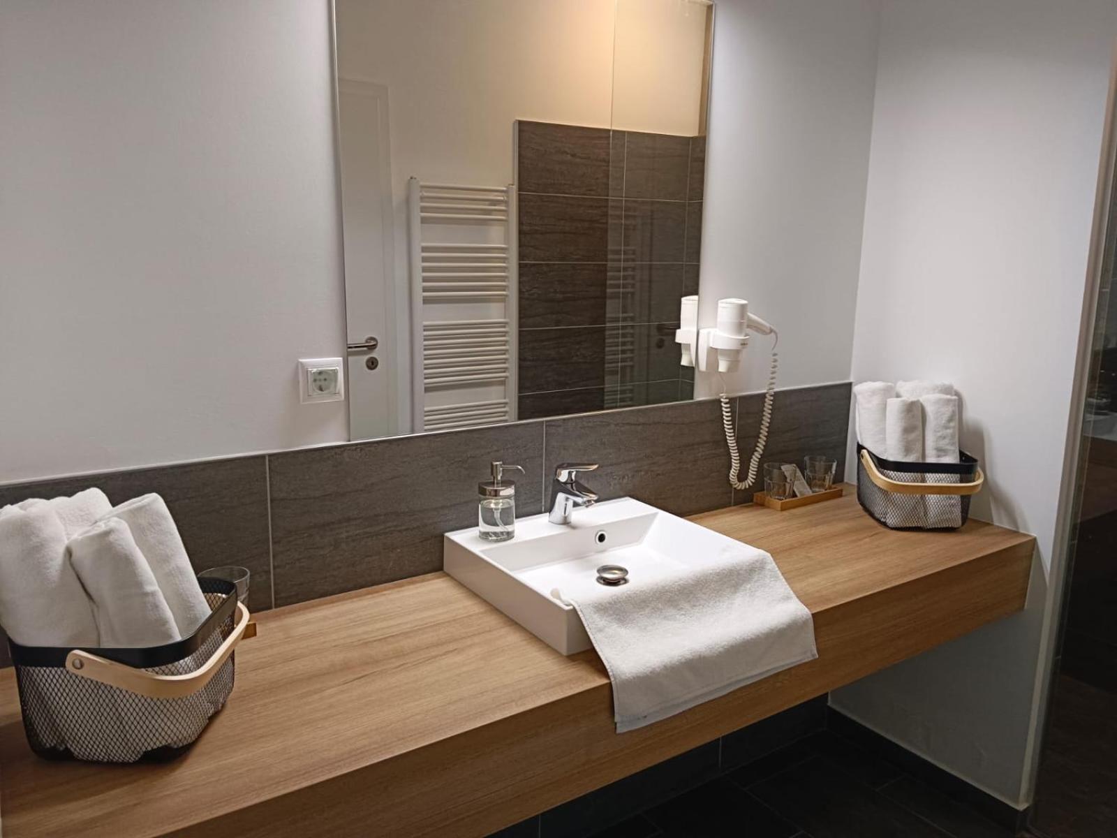 Luxus Appartement Am Golfplatz Und Therme Lutzmannsburg Zsira Dış mekan fotoğraf